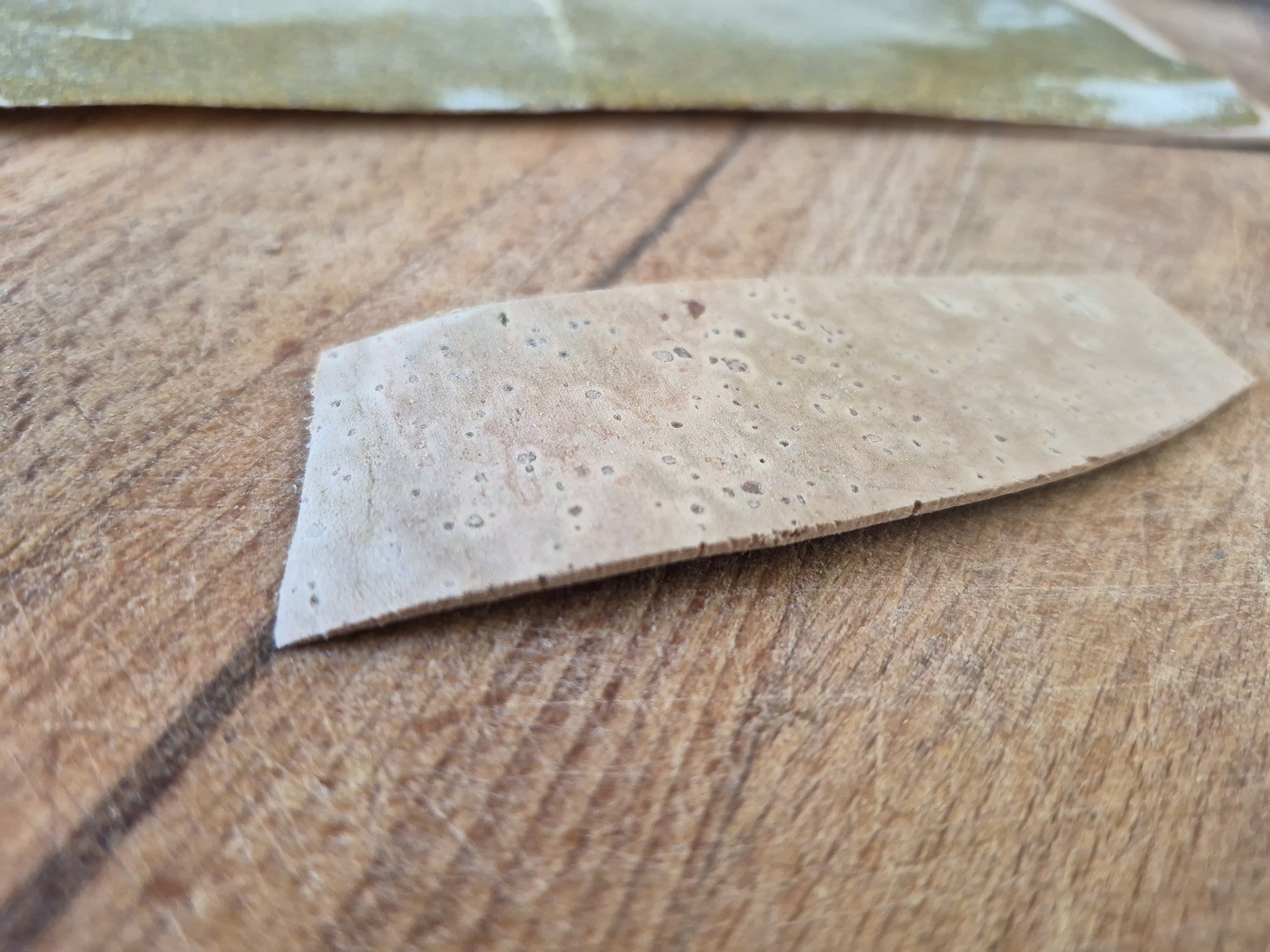 The cork after the cut and sanding.